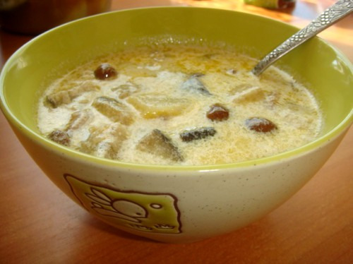 Холодный суп из сушеных грибов