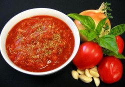 Как улучшить вкус готового томатного соуса